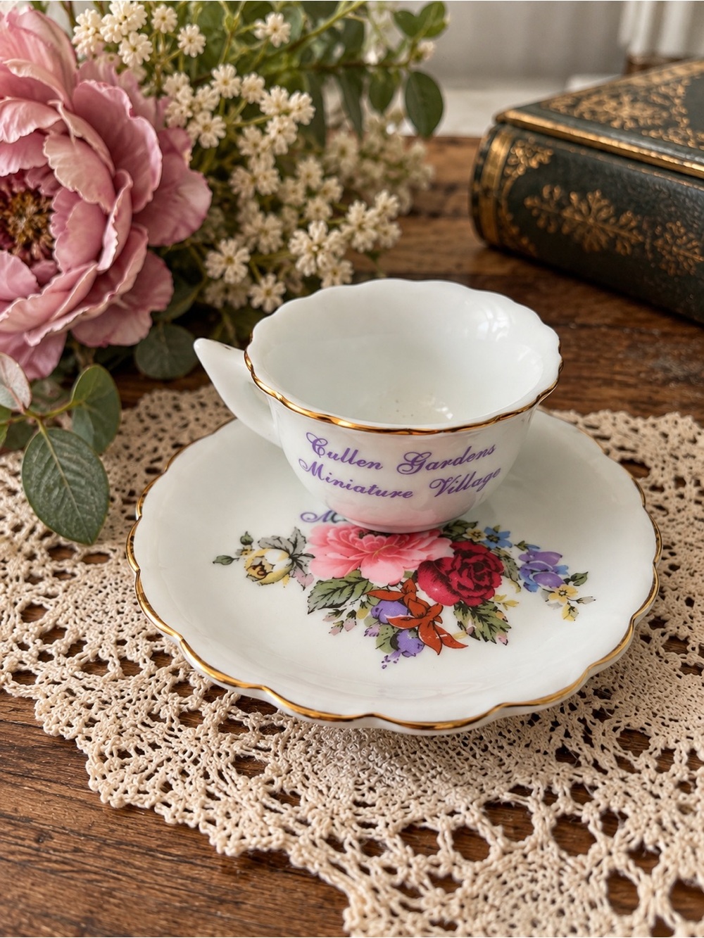 Cullen Gardens Miniature Village Souvenir Mini Teacup & Saucer Floral